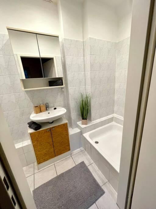 Central Unique Berlinhouse In Berlin/Kopenick Ngoại thất bức ảnh